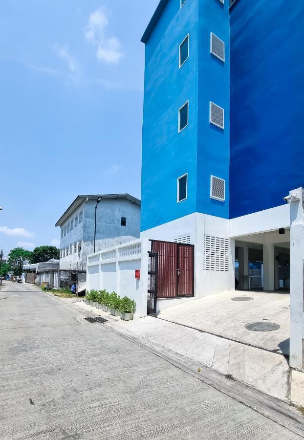 The Zai Apartment Ban Krathum Lom Exterior foto